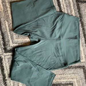 Eden BuffBunny Live Capri Legging